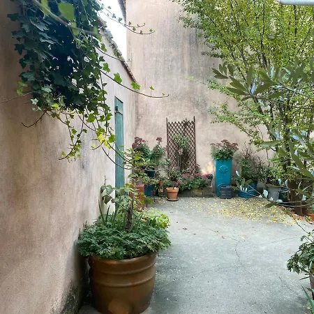 Un Verger Dans La Bed & Breakfast *