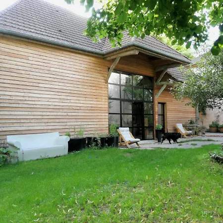 Un Verger Dans La * Saint-Parres-aux-Tertres