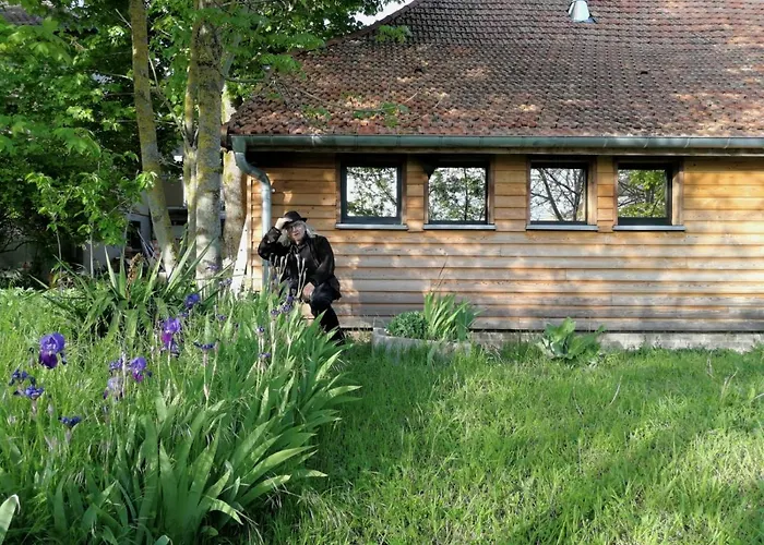 Bed & Breakfast Un Verger Dans La *